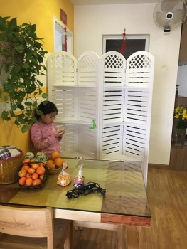 Bình phong cho quán cafe