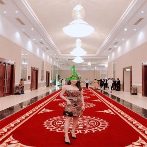 Đơn vị chuyên thi công thảm trải sàn hội trường