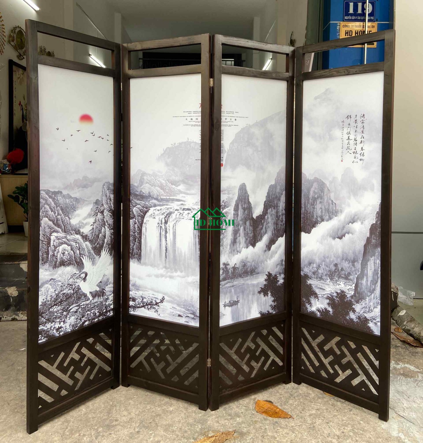 /uploads/shops/binh-phong-go/binh-phong-go-tranh-thuy-mac.jpg