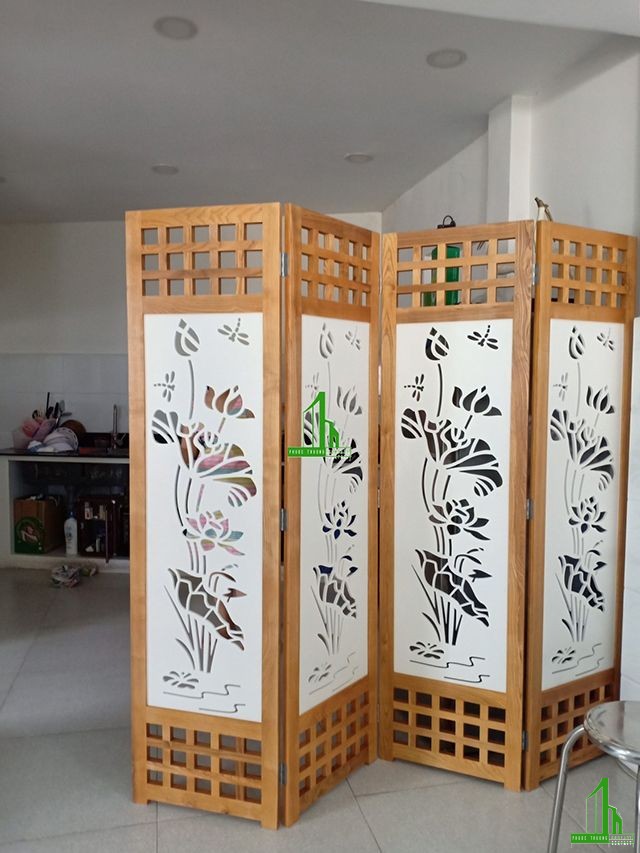 binh phong go ngan bep phong khach