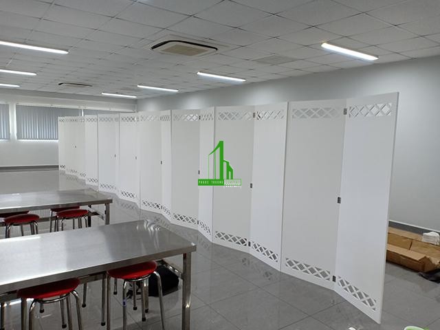 binh phong go nhua cnc che phong ngu
